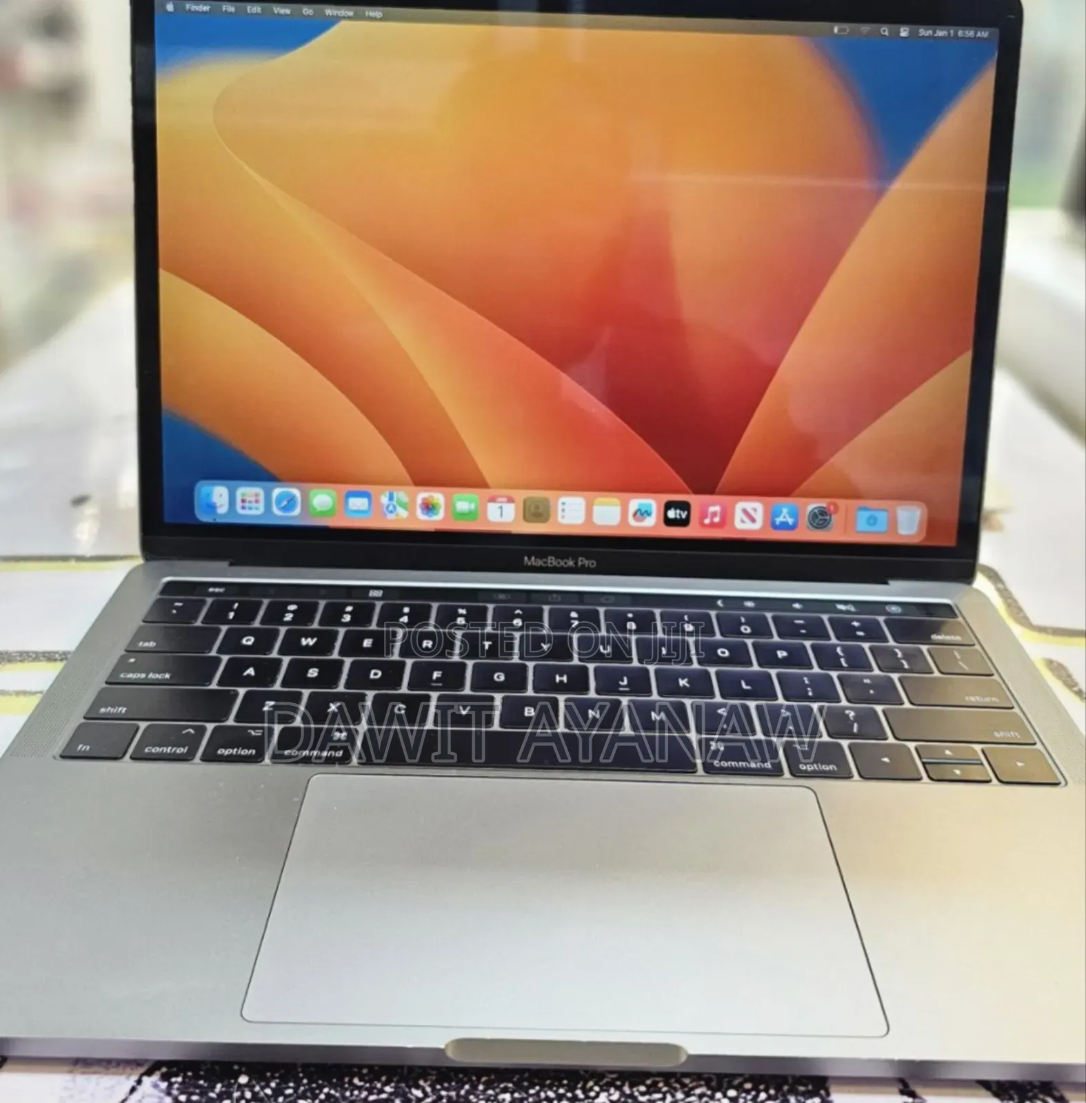 New Laptop Apple MacBook Pro 2017 16GB Intel Core I7 SSD 512GB
