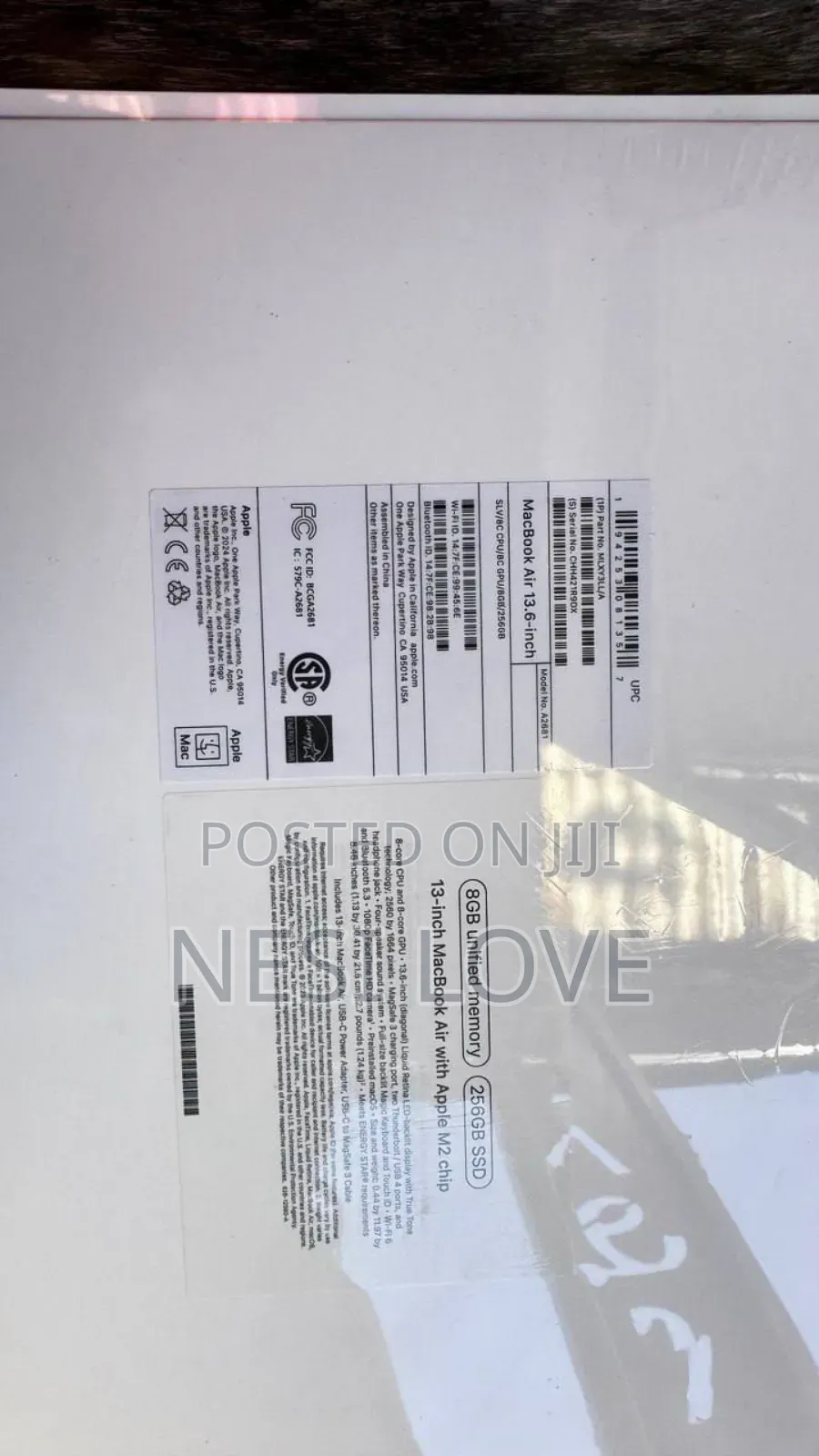 New Laptop Apple MacBook Air 2022 M2 8GB SSD 256GB