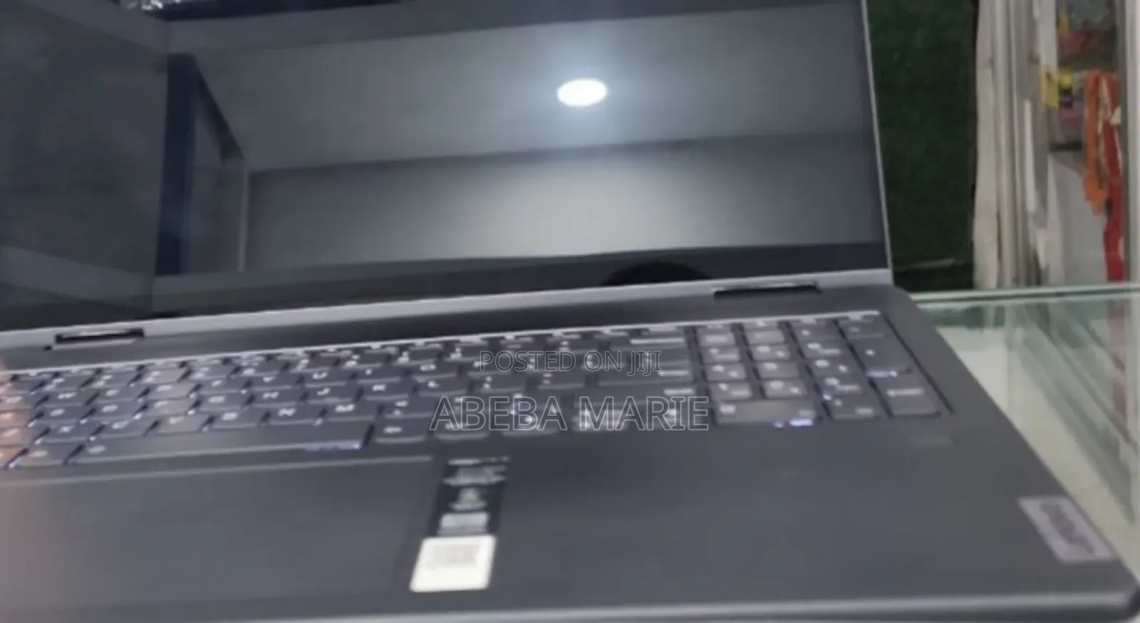 New Laptop Lenovo Yoga 7i 16GB Intel Core I7 SSD 512GB