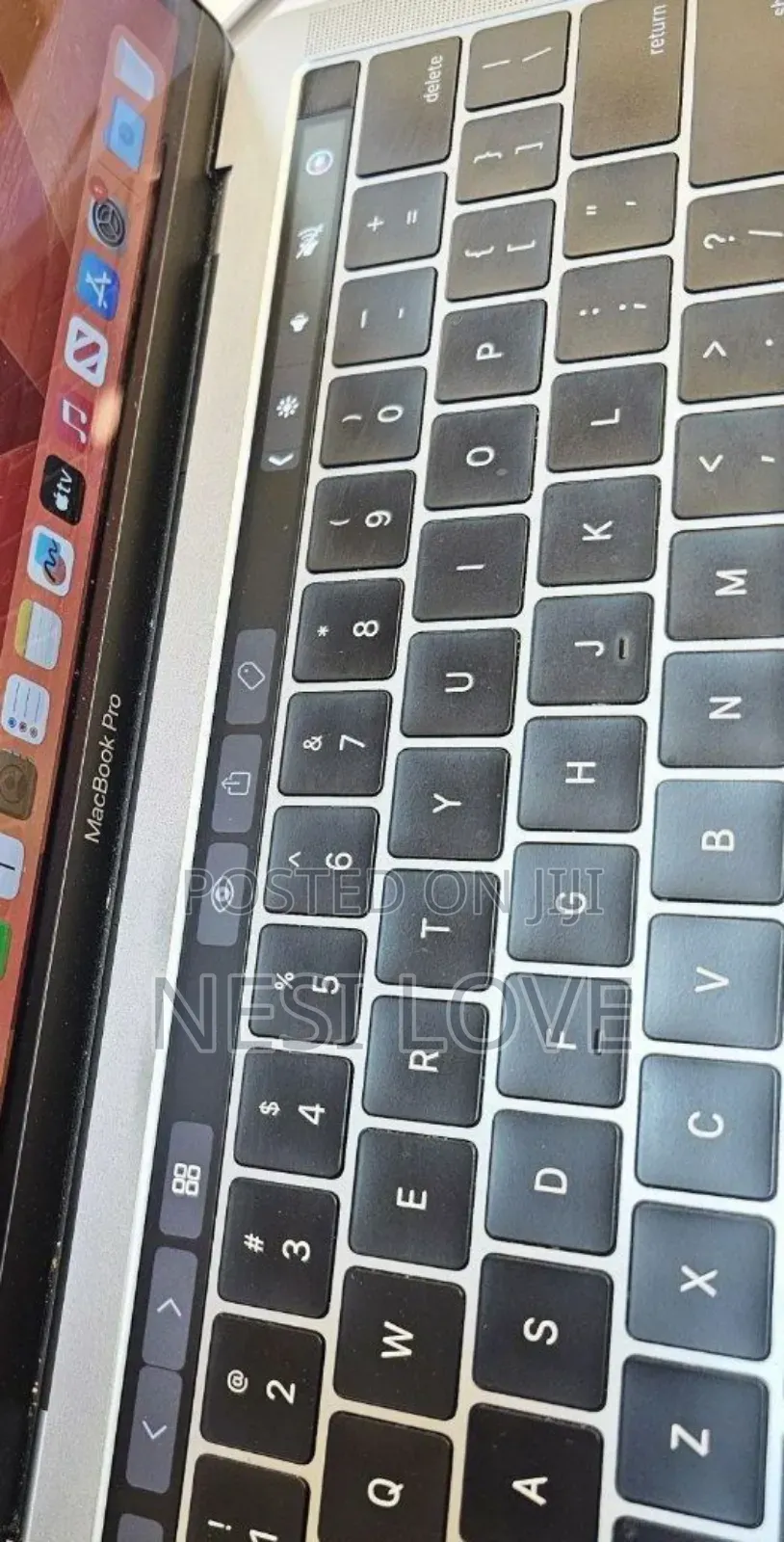 New Laptop Apple MacBook Pro 2017 16GB Intel Core I7 SSD 512GB