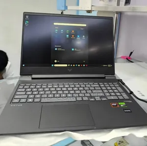 New Laptop HP Victus 16 16GB AMD Ryzen 7 SSD 1T