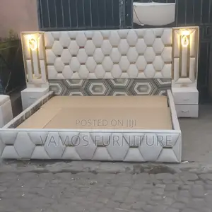 Modern Alga የራስጌ መብራት ያለው