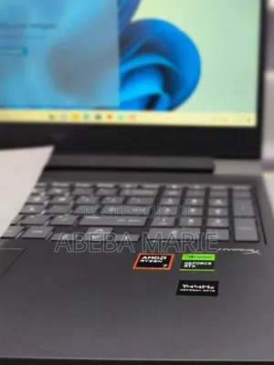 New Laptop HP Victus 16 16GB AMD Ryzen 7 SSD 1T