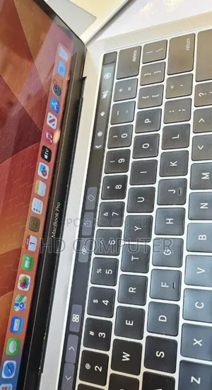 New Laptop Apple MacBook Pro 2017 16GB Intel Core I7 SSD 512GB