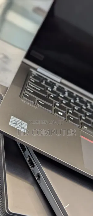 New Laptop Lenovo ThinkPad Yoga 16GB Intel Core I7 SSD 512GB
