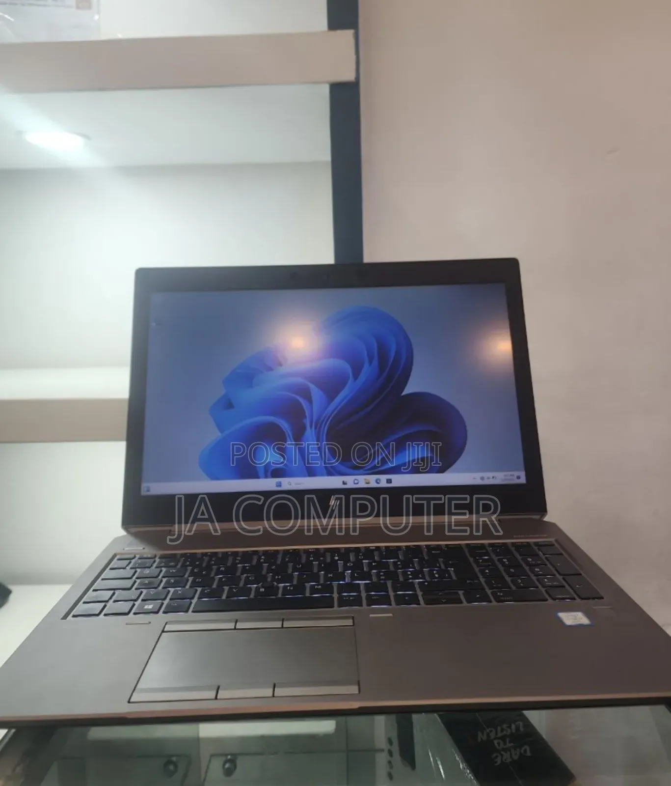 New Laptop HP ZBook 14 64GB Intel Core I7 SSHD (Hybrid) 1T