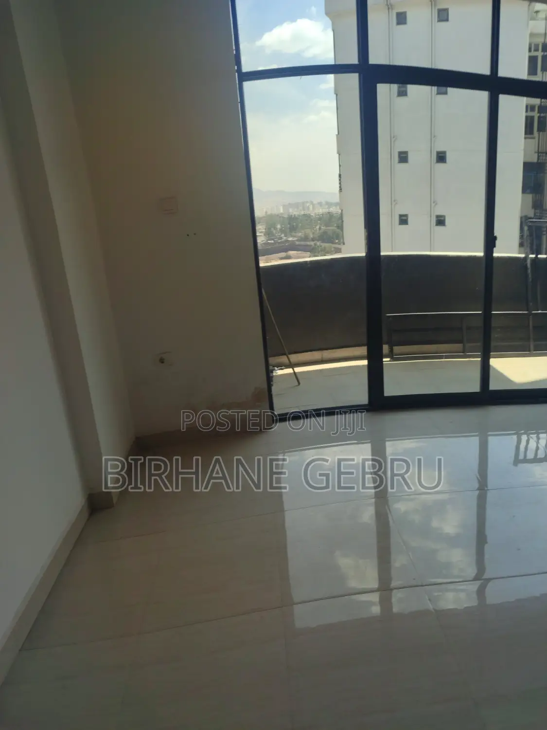 3bdrm Apartment in Real State, Bole for rent