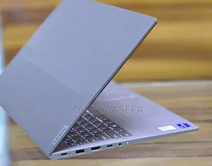 New Laptop Lenovo ThinkBook 15 16GB Intel Core I7 SSD 512GB