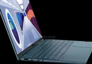 New Laptop Lenovo Yoga 7i 16GB Intel Core I7 SSD 512GB