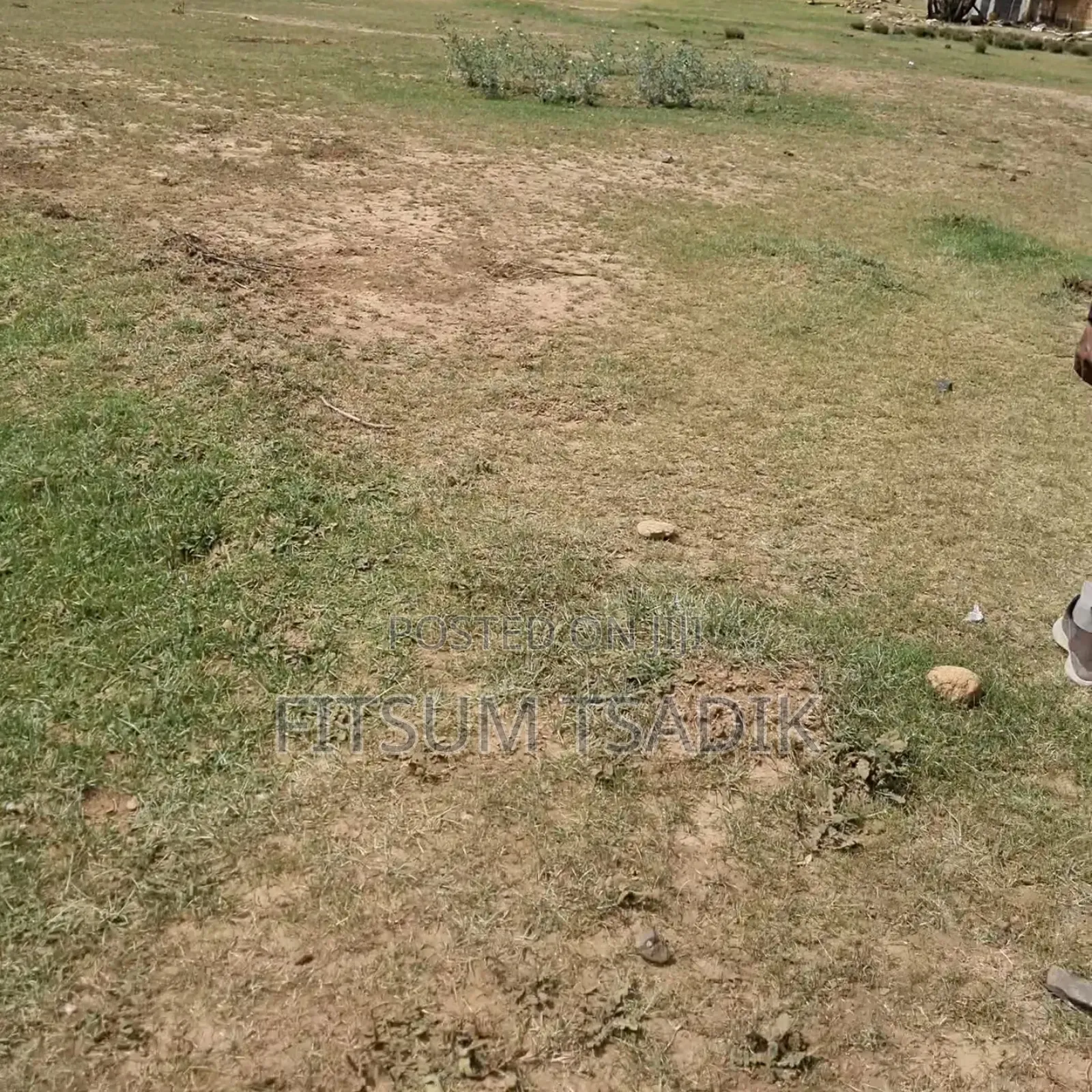 Land for Sale(የሚሸጥ መሬት አስቸኳይ) 500m2