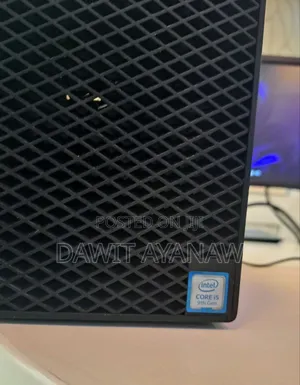 Photo - New Desktop Computer Dell OptiPlex 3070 8GB Intel Core I7 HDD 1T