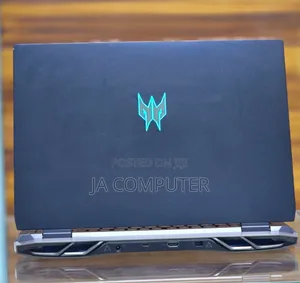 New Laptop Acer Predator Helios 300 16GB Intel Core I9 SSD 512GB