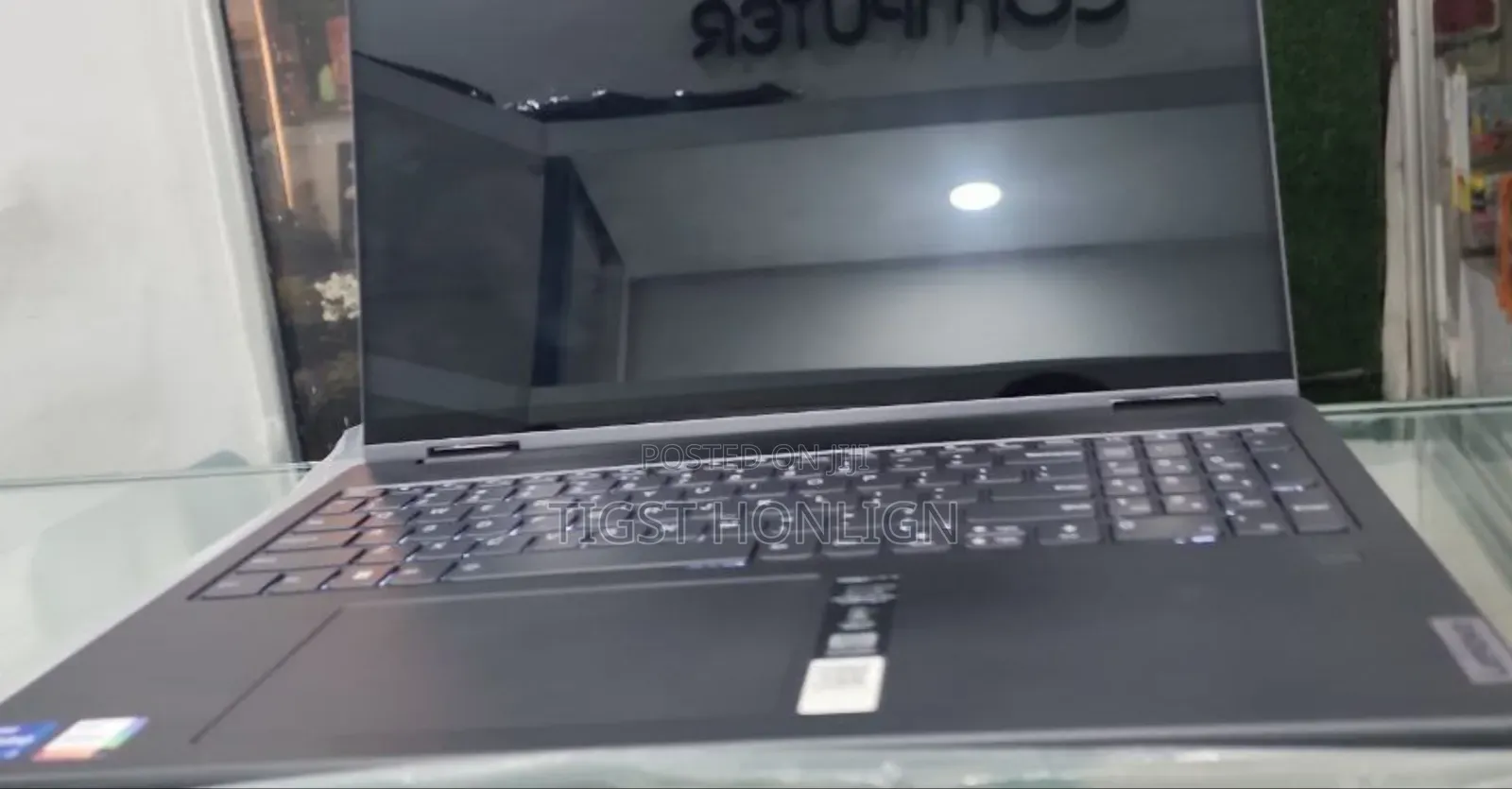 New Laptop Lenovo Yoga 7i 16GB Intel Core I7 SSD 512GB