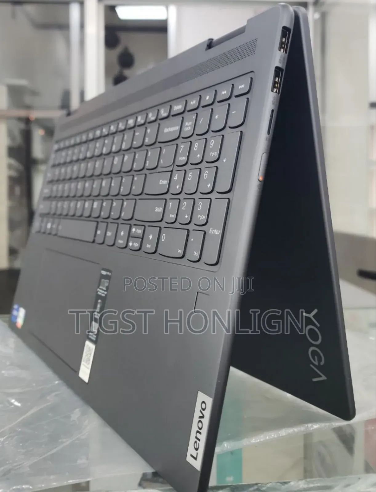 New Laptop Lenovo Yoga 7i 16GB Intel Core I7 SSD 512GB