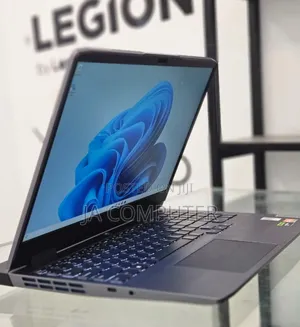 New Laptop Lenovo LOQ 15IRH8 16GB AMD Ryzen 7 SSD 512GB