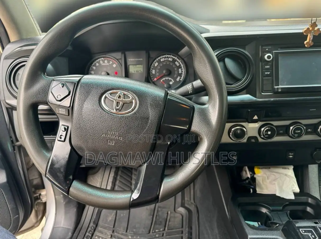 Toyota Tacoma 2016 Silver