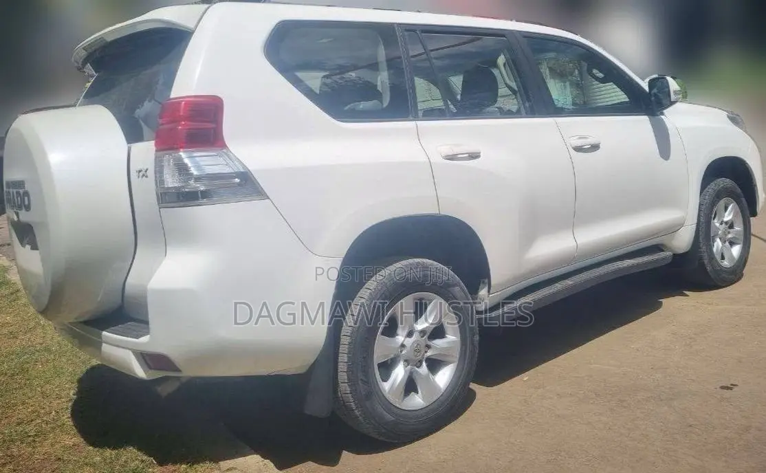 Toyota Land Cruiser Prado 3.0 TD 2013 White