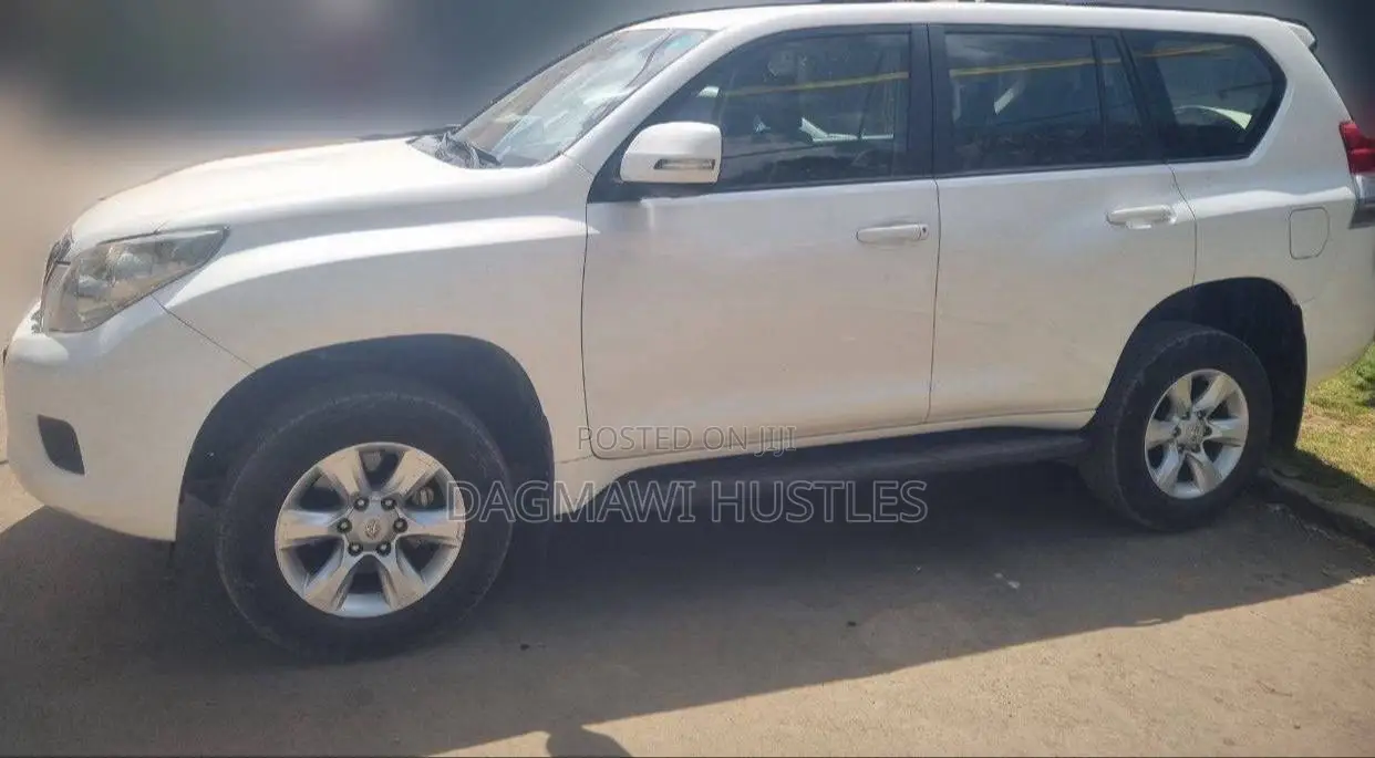 Toyota Land Cruiser Prado 3.0 TD 2013 White