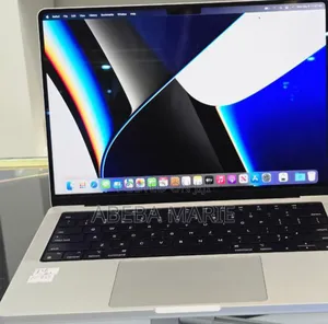 New Laptop Apple MacBook Pro M1 16GB Apple M1 Pro SSD 512GB