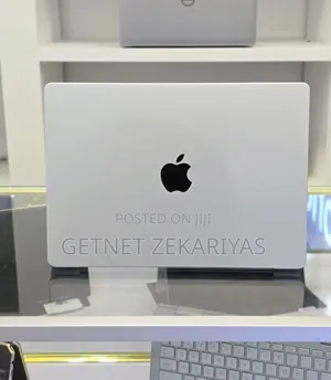 New Laptop Apple MacBook Pro M1 16GB Apple M1 Pro SSD 512GB