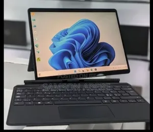 Photo - New Laptop Microsoft Surface Pro 9 16GB Intel Core I5 SSD 256GB