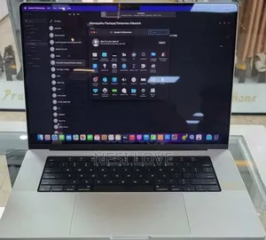 New Laptop Apple MacBook Pro M1 16GB SSD 512GB