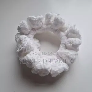 Scrunchies የፀጉር ማስያዣዎች