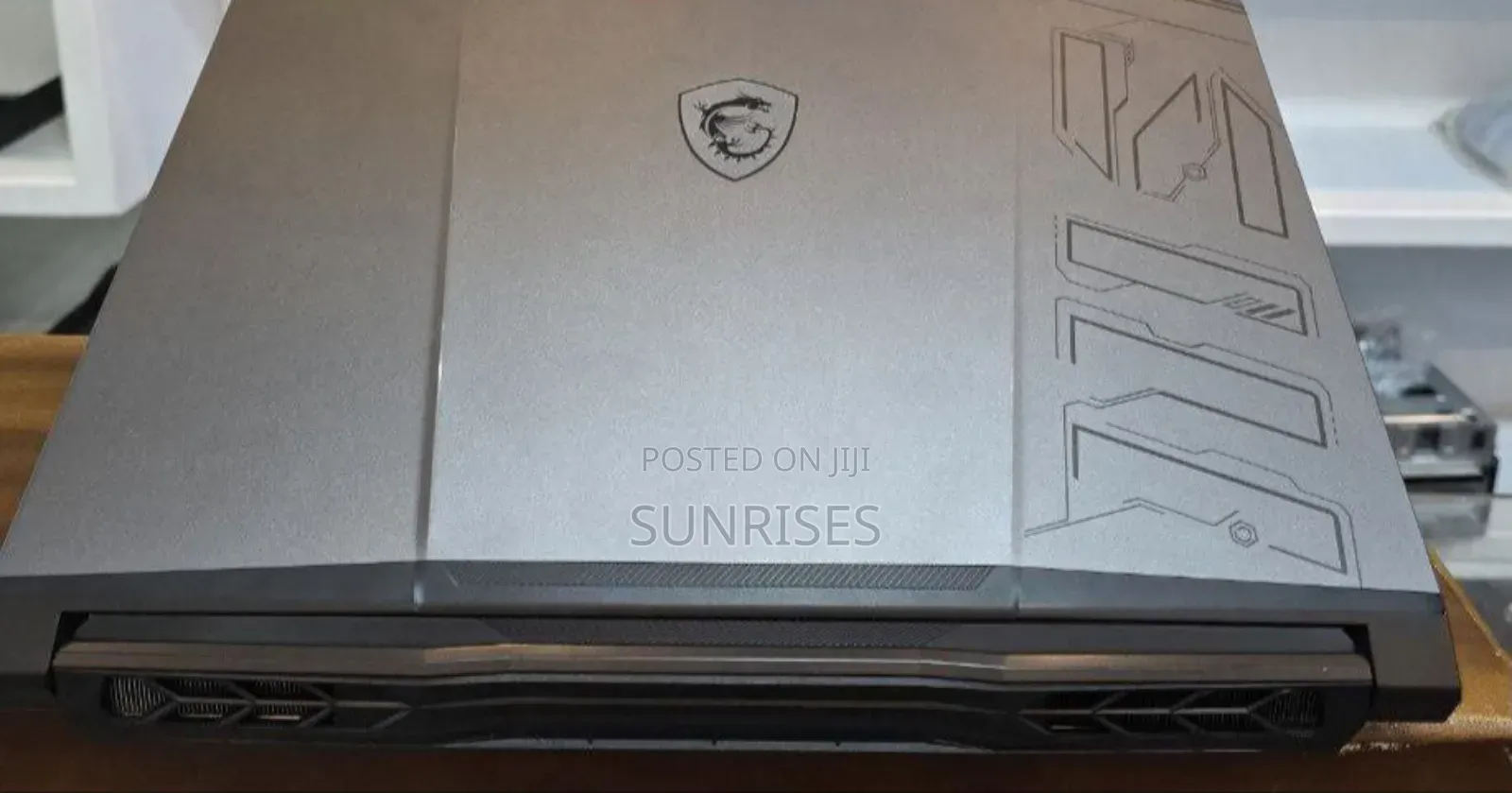 New Laptop MSI Pulse GL76 16GB Intel Core I9 SSD 1T