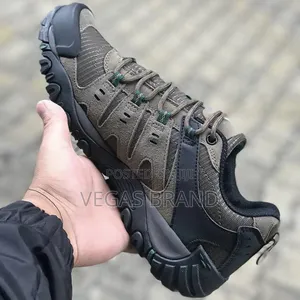 Columbia Waterproof Low Master Quality Shoes