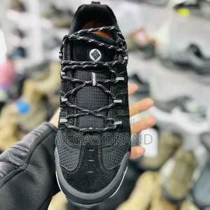 Columbia Waterproof Low Black Master Quality Shoes