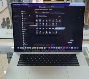 New Laptop Apple MacBook Pro M1 16GB Apple M1 Pro SSD 512GB