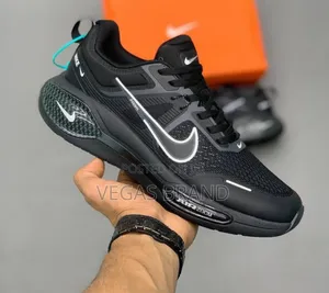 Photo - Nike Air Zoom Men's Black Sneaker Master Quality Shoes
