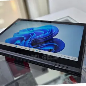 Photo - New Laptop Lenovo ThinkPad Yoga 16GB Intel Core I7 SSD 512GB