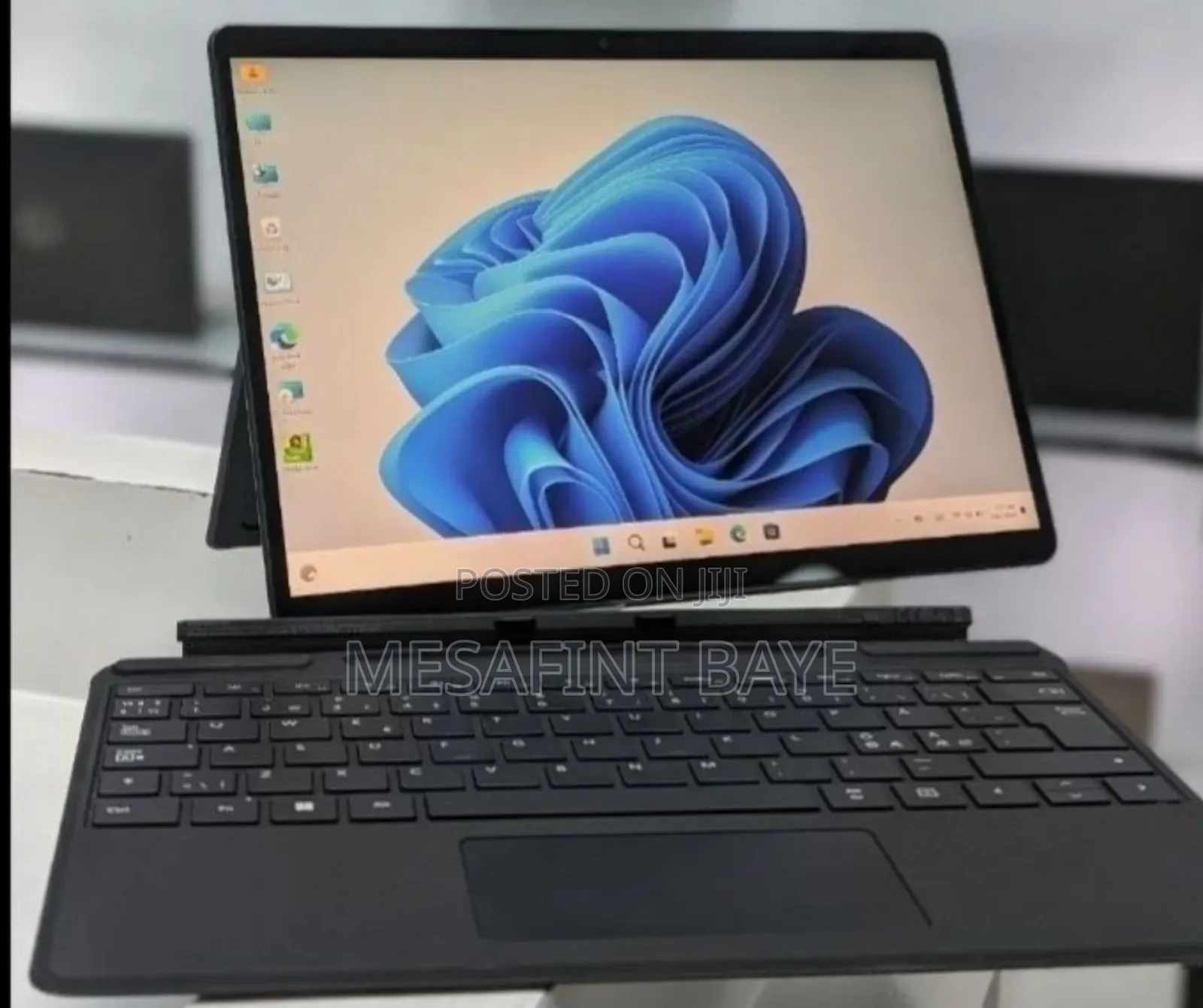 New Laptop Microsoft Surface Pro 9 16GB Intel Core I5 SSD 256GB