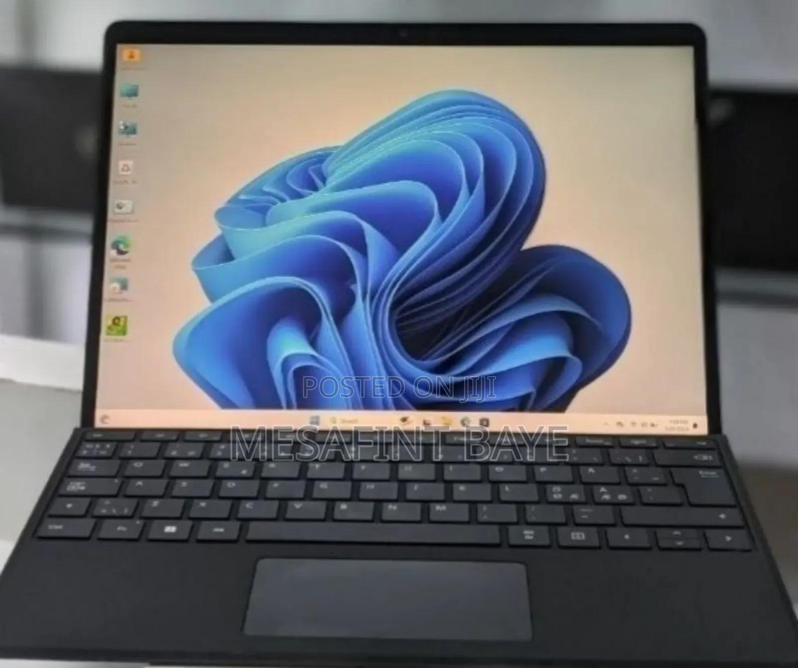 New Laptop Microsoft Surface Pro 9 16GB Intel Core I5 SSD 256GB