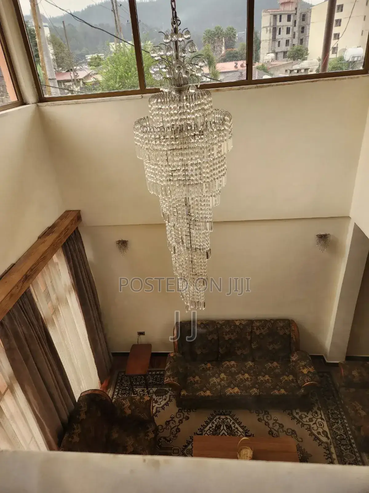 Furnished 5bdrm Townhouse / Terrace in Arada for rent