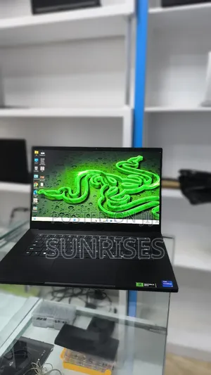 New Laptop Razer Blade Pro 32GB Intel Core i7 SSD 1T