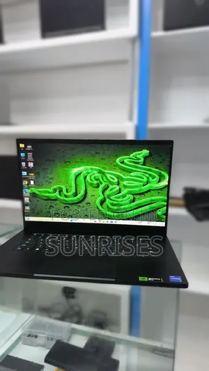 New Laptop Razer Blade Pro 32GB Intel Core i7 SSD 1T