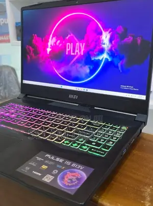 New Laptop MSI Pulse GL66 16GB Intel Core I7 SSD 1T