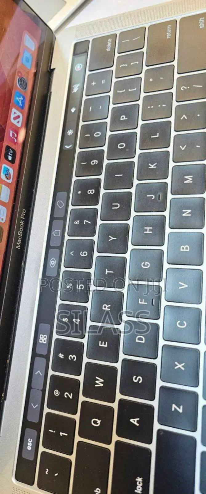 New Laptop Apple MacBook Pro 2017 16GB Intel Core I7 SSD 512GB