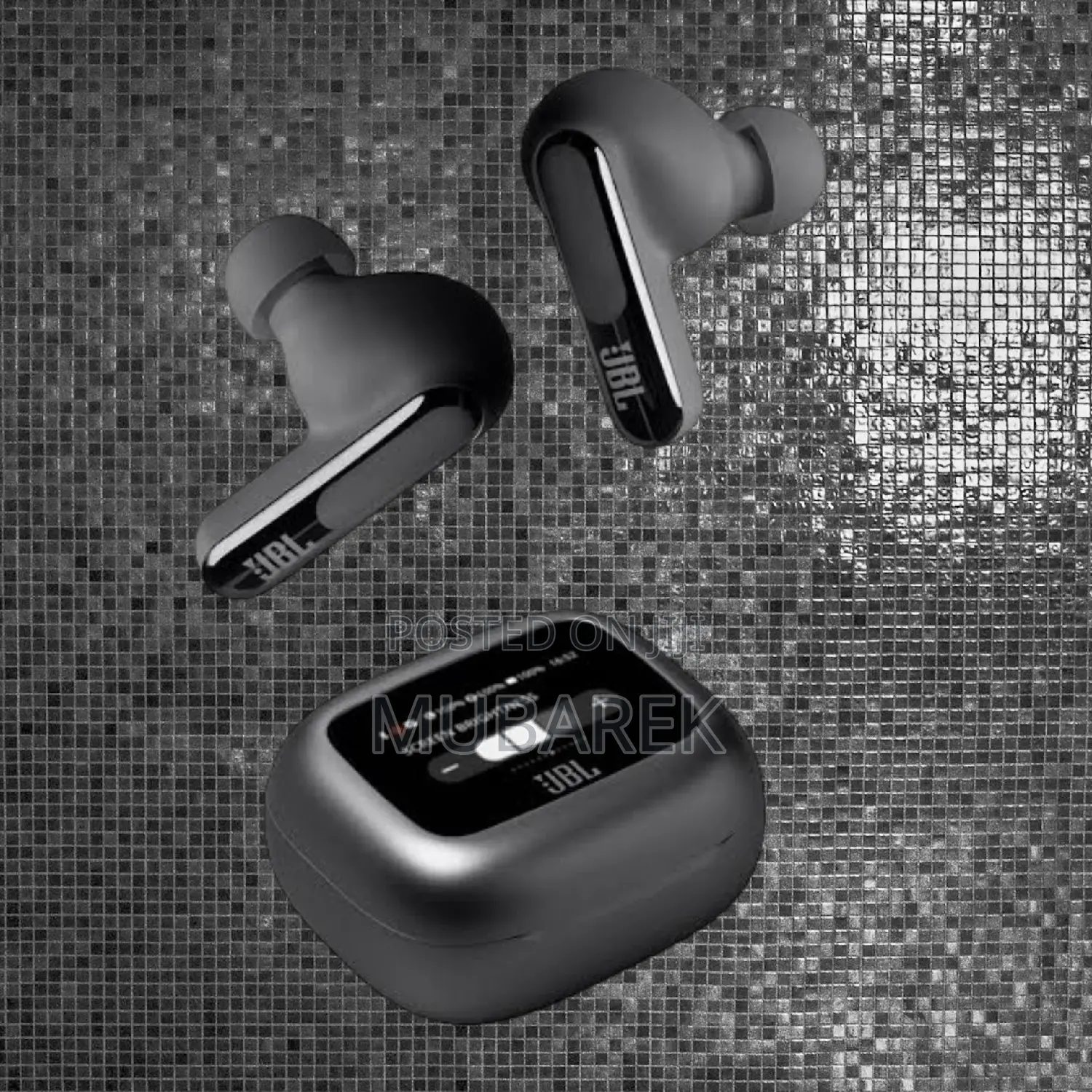 JBL Live Beam 3 Wireless Charging Convenience