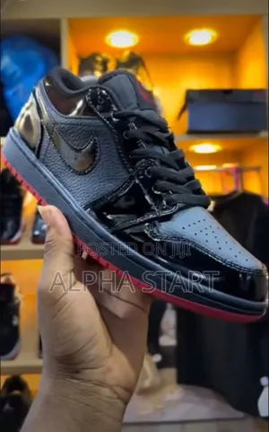 Jordan 1 Black Raed Flat High Quality Shoes for You