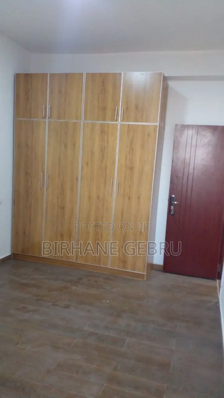 2bdrm Apartment in Real State, Bole for sale