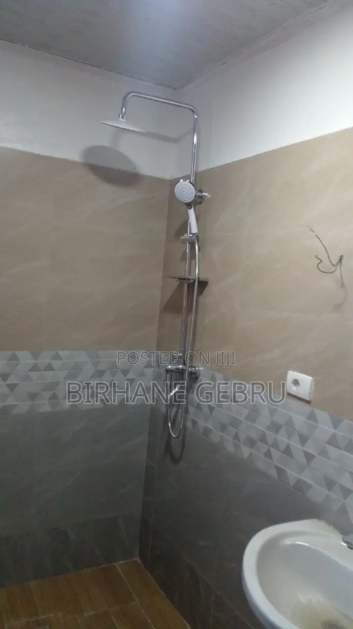2bdrm Apartment in Real State, Bole for sale
