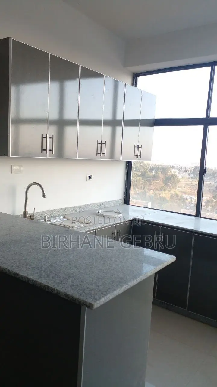 2bdrm Apartment in Real State, Bole for sale