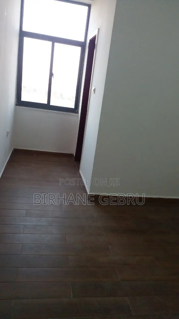 2bdrm Apartment in Real State, Bole for sale