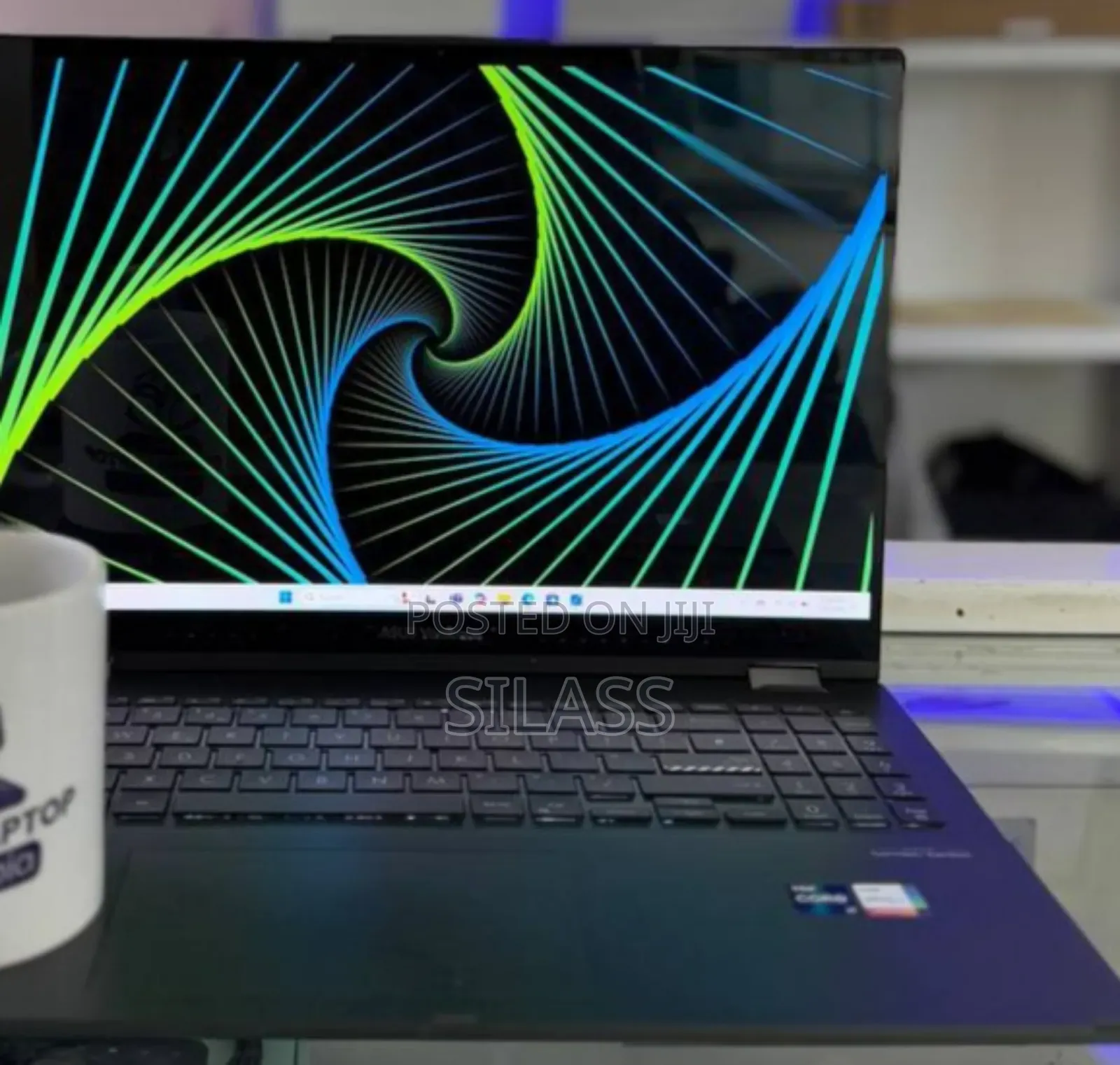 New Laptop Asus VivoBook 15 X505BA 16GB Intel Core I9 SSD 512GB