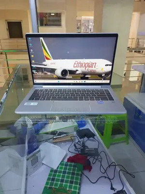 New Laptop HP EliteBook 640 G10 32GB Intel Core I5 SSD 1T
