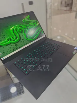New Laptop Razer Blade 32GB Intel Core I7 SSD 1T