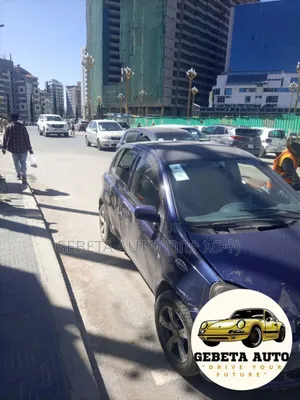 Toyota Vitz 2000 Blue